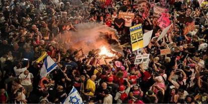 Tel Aviv'de esir takası anlaşması talebiyle gösteriler yapıldı