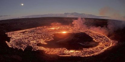 Kilauea Yanardağı yeniden faaliyete geçti