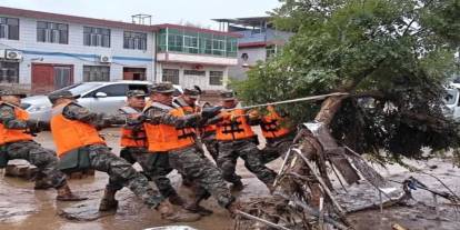 Çin'de meydana gelen selde 10 kişi öldü 33 kayıp