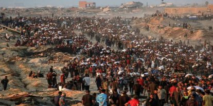 Gazze'de 13'ü insani yardım bekleyen 14 kişi katledildi