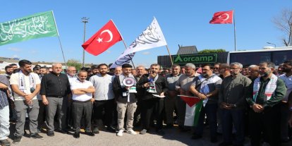 İstanbul'dan yüzlerce kişi "Anadolu'dan Meclis'e Meclis'ten Gazze'ye" yürüyüşü için yola çıktı