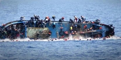 İtalya açıklarında mülteci gemisi battı: 27 ölü