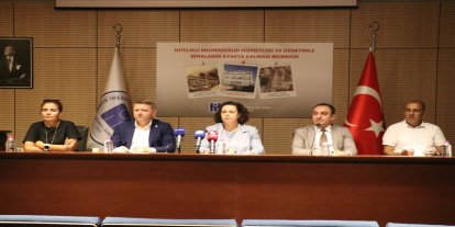TMMOB'den 17 Ağustos Depremi'nin yıldönümünde yetkililere tepki:  Gerekli adımlar atılmadı
