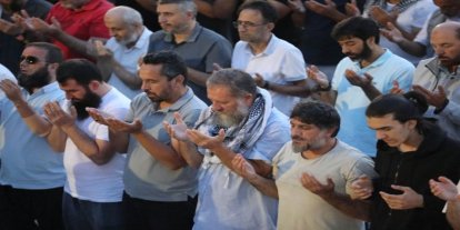 İstanbul'da yüzlerce kişi Gazze için kunut duasında buluştu