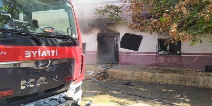 Şanlıurfa'da ev yangını itfaiye ekiplerince söndürüldü