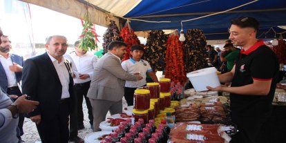 HÜDA PAR Genel Başkan Vekili Demir, Kilis'te biber festivaline katıldı