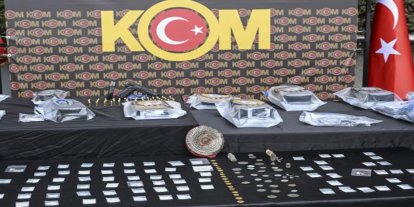 İstanbul'da kaçak pırlanta operasyonu: 30 tutuklama