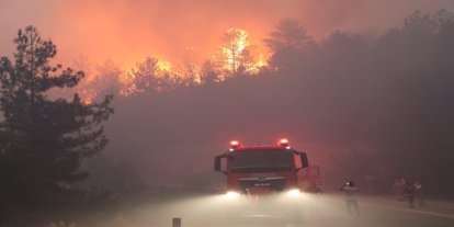 Kastamonu ve Karabük’te orman yangınları sürüyor
