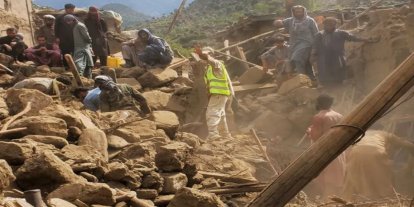 Afganistan'daki depremde can kaybı 3 bine ulaştı