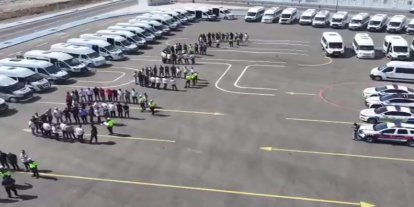 Batman'da okul servislerine denetim ve bilgilendirme toplantısı