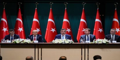 Cumhurbaşkanı Yardımcısı Yılmaz OVP'yi paylaştı: Enflasyonun tek haneye kalıcı inmesini hedefliyoruz