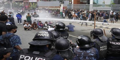 Nepal'deki protestolarda 30 ölü, bin 33 yaralı