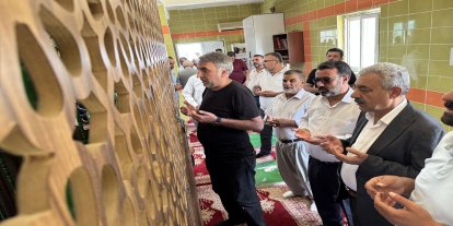 HÜDA PAR Batman İl Başkanı Şahin, "Seyyid Bilal'i Anma Programı"na katıldı