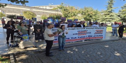 Diyarbakır’da öğretmen adaylarından ek atama talebi