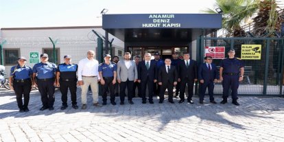 Vali Toros, Deniz Hudut Kapısı'nda incelemelerde bulundu