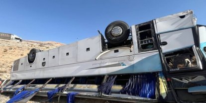 İran'da otobüs kazası: Ölü ve yaralılar var