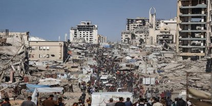 Gazze'de 60 şehidin naaşına ulaşıldı