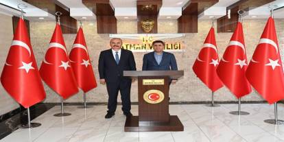 Tunceli Valisi Şefik Aygöl, Vali Ekrem Canalp’i Ziyaret Etti