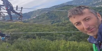 Yüksek gerilim hattı direğinden düşen işçi hayatını kaybetti