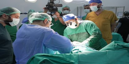 Malatya'da 14 ameliyat canlı yayında başarıyla gerçekleştirildi