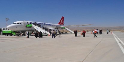 Siirt Havalimanı yine uçuşlara kapatıldı: Milyonluk yatırımlar boşa gitti
