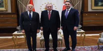 Cumhurbaşkanı Erdoğan, İtalya Millî Hidrokarbon Ajansı Başkanı Descalzi’yi kabul etti