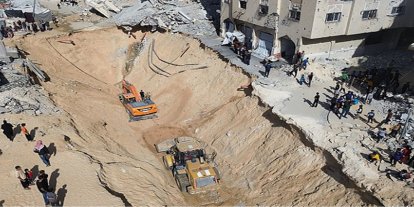 Kassam Tugayları, iki siyonist esirin cesedini Kızılhaç'a teslim etti