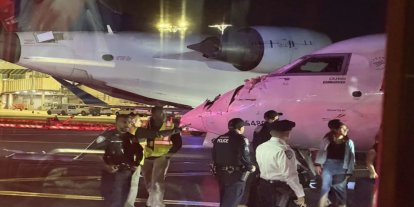 ABD'de iki yolcu uçağı çarpıştı: Felaketin eşiğinden dönüldü