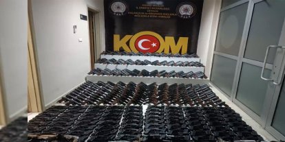 41 ilde silah kaçakçılığı operasyonu: 135 şüpheli yakalandı