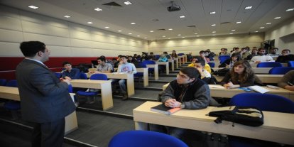 Türkiye’de 6,7 milyon üniversite öğrencisi bulunuyor