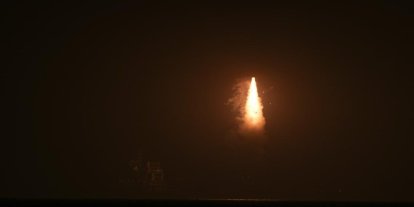 Çin yeni test uydularını fırlattı