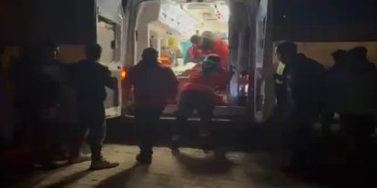 Van’da yüksekten düşen genç beyin kanaması geçirdi