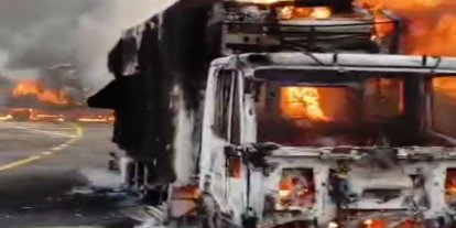 İşgalci siyonistler Filistinlilere saldırdı, fabrika kamyonları ateşe verildi