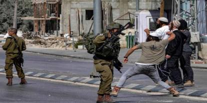 Batı Şeria'da Yahudi çetelerin saldırıları artıyor: Filistinliler topraklarını savunuyor