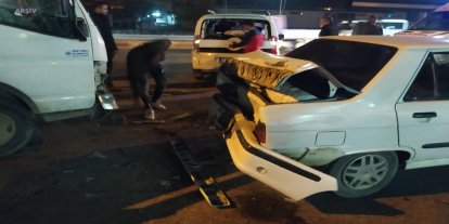 Mersin'de maddi hasarlı trafik kazası