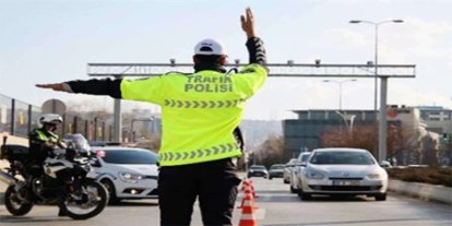 Ankara'da bazı yollar yarın trafiğe kapatılacak