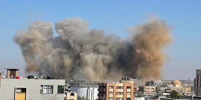 İşgalciler Doğu Gazze'yi hedef aldı: Hava ve topçu saldırılarında evler yıkıldı