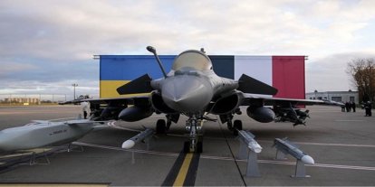 Ukrayna ve Fransa, 100 Rafale savaş uçağı alımına ilişkin bildirge imzaladı
