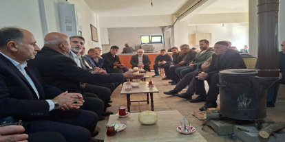 HÜDA PAR heyeti, TOKİ hak sahipleriyle görüştü: Mağduriyetin takipçisi olacağız