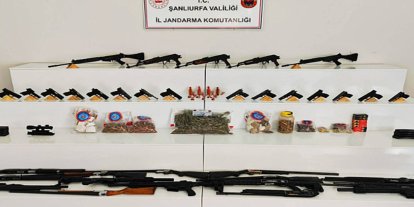 Şanlıurfa’da çok sayıda silah ele geçirildi: 9 gözaltı