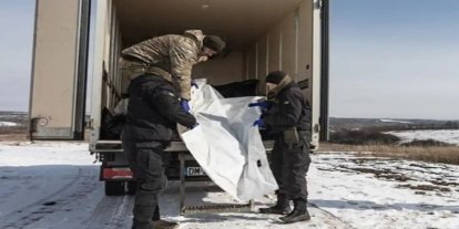 Ukrayna, Rusya’dan 1000 askerin cenazesini teslim aldı