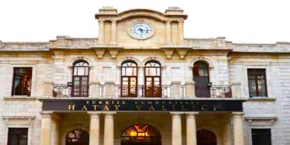 Hatay Valiliği: “depremzedenin konteynerden tahliye edildiği” iddiaları gerçeği yansıtmıyor