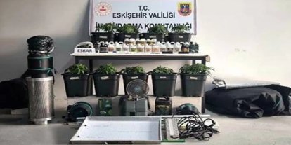 Eskişehir'de uyuşturucu operasyonu: 3 gözaltı