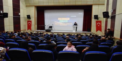 Akademisyen Tekdal: Hidayete ulaşabilmenin yolu tertemiz bir fıtrattan geçer