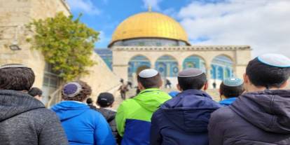 Siyonist işgalciler, Mescid-i Aksa baskınlarına devam ediyor