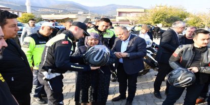 Gaziantep'te motosiklet sürücülerine sürüş eğitimi verildi