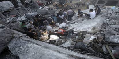 Gazze'de can kaybı 70 bin 360'a yükseldi