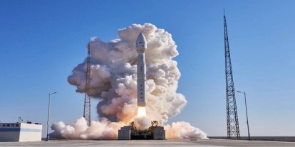 Çin, BAE'nin bir uydusuyla birlikte 9 uyduyu yörüngeye gönderdi