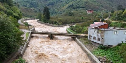Trabzon, Rize, Artvin ve Ardahan için kuvvetli yağış uyarısı