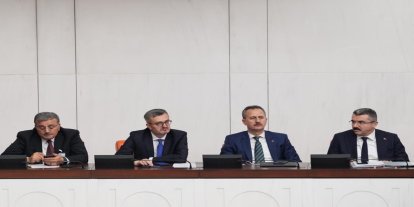 İletişim Başkanı Duran, bütçe görüşmelerine katıldı